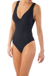Carmo one piece in textured black